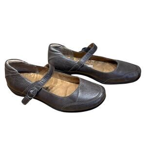 Taos Shoes Uncommon Mary Jane Flats UCM-13858 Women's Size 8W EUC